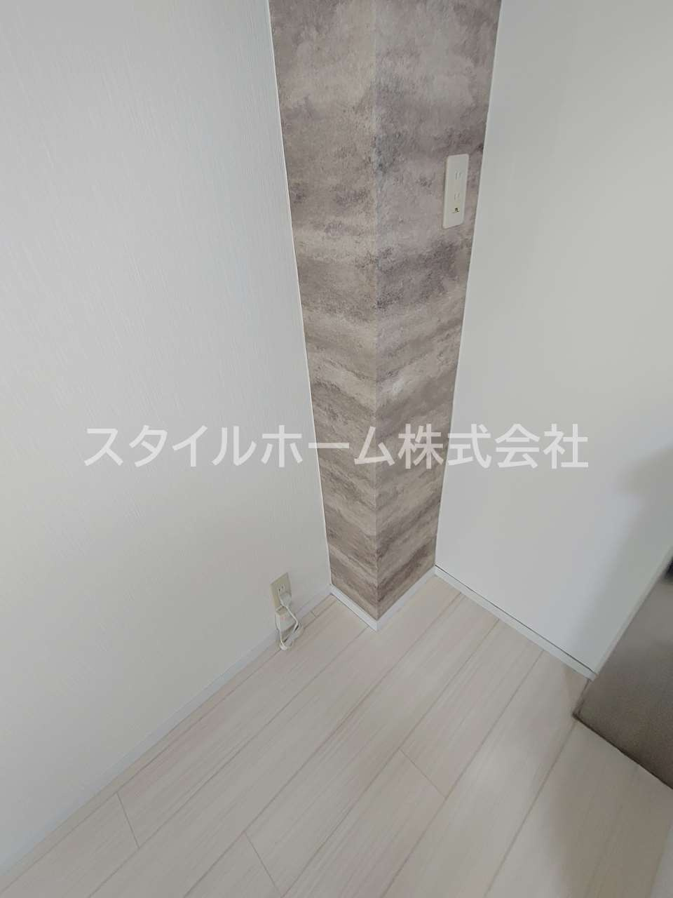 パークハイツ宮下の居間・リビング|別部屋写真です。