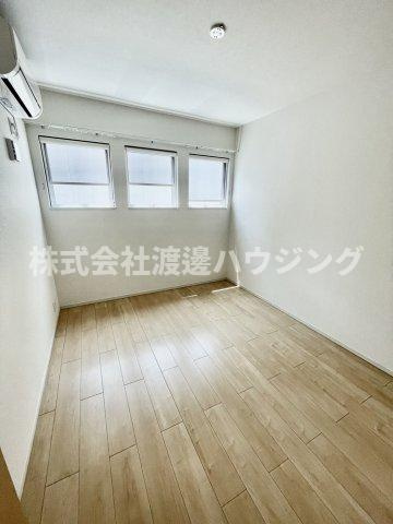 クレセントコートの寝室