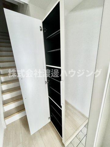 クレセントコートの収納