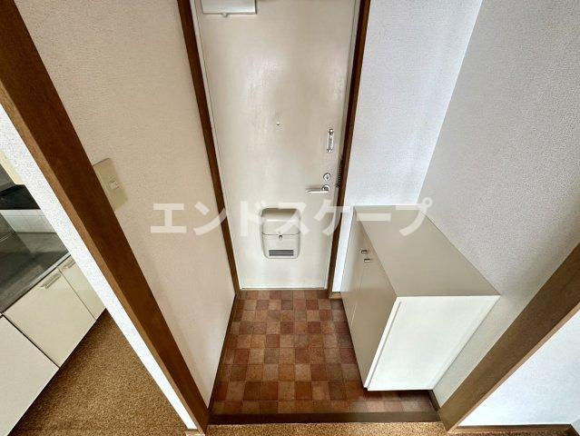 ヒロパレスの玄関|高崎、前橋のお部屋探しはエンドスケープまで！お客様の理想お聞かせ下さい♪