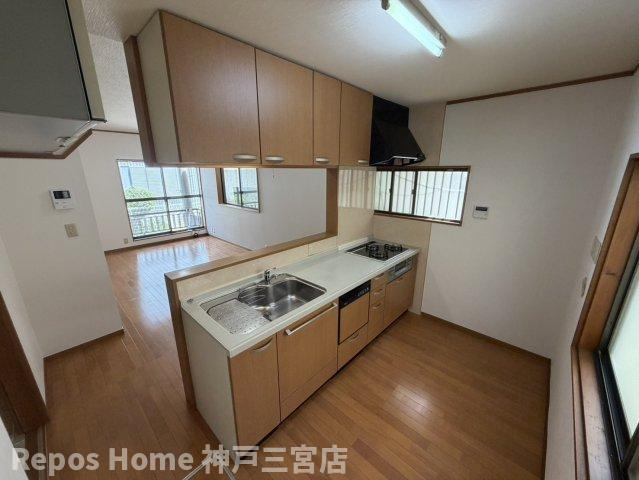 尼崎市次屋2丁目貸家のキッチン