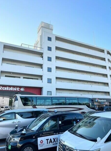 代田ウエスト