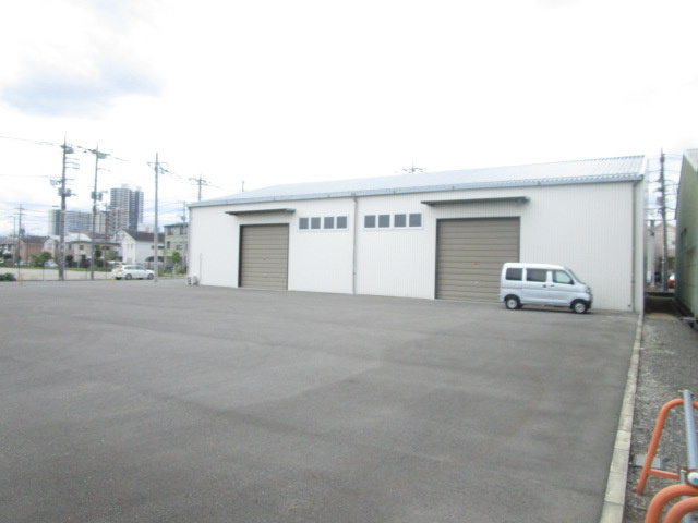 相模原市中央区宮下３丁目の倉庫