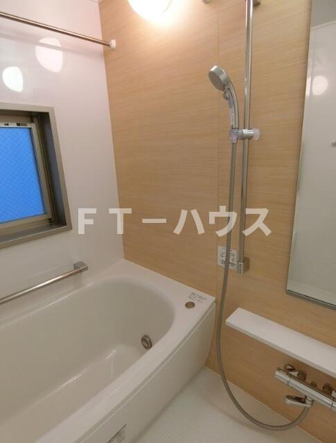 エクセレントシティ南行徳駅前の浴室