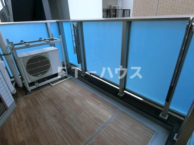 エクセレントシティ南行徳駅前のバルコニー
