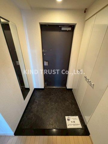 プレサンス梅田EASTの玄関|玄関です