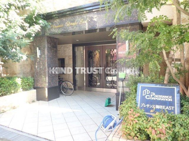 プレサンス梅田EASTのエントランス|建物の内部です