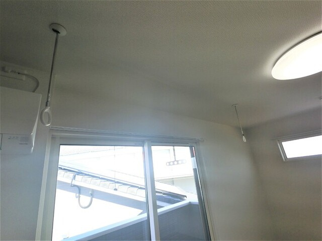 オペラハウス和田町のその他|雨の日も安心室内物干