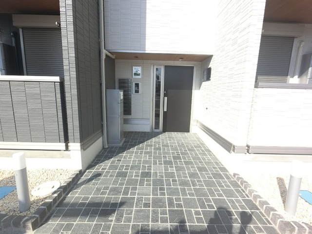 オペラハウス和田町のエントランス|エントランス