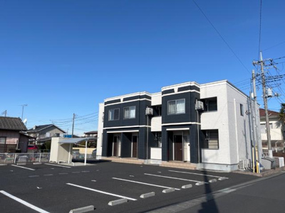 【外観】 | アメニティーハウス | 外観写真（昼）