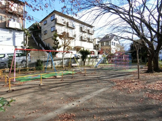国分尼寺児童公園まで400ｍ
