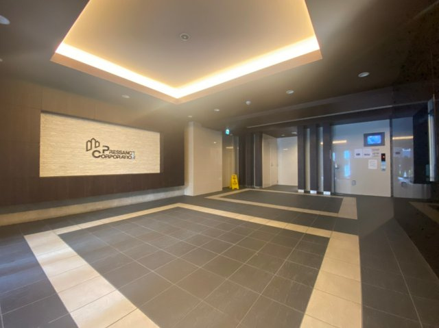 プレサンス栄ライズ　名古屋市賃貸　仲介手数料無料のロビー