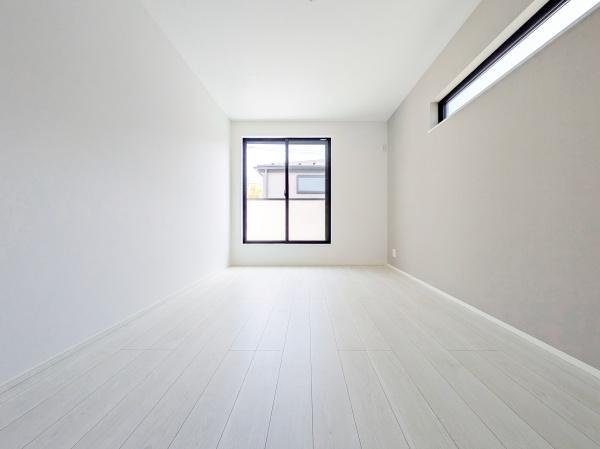 川崎市宮前区けやき平の新築一戸建の洋室|落ち着きのある洋室です！
休日はこちらでおくつろぎ下さい♪