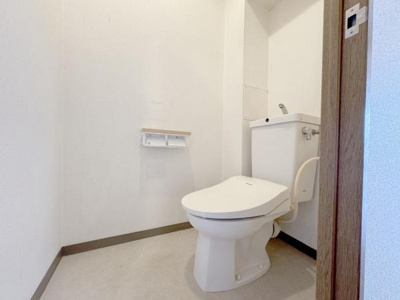 【トイレ】 | パレス泉北深井 | 広々トイレです♪