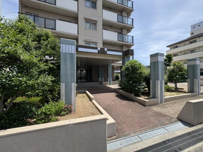 【その他】 | パレス泉北深井 | 流行に左右されず、将来にわたって価値が継続する「上質」な佇まい。親しみやすさといった暮らしを豊かにしてくれる住空間です。