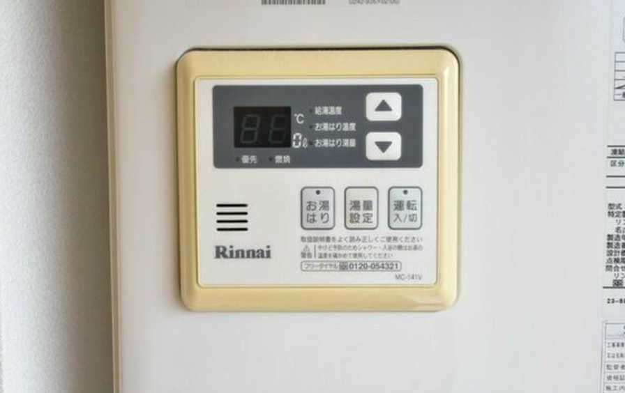 アパートメントクロ三軒茶屋　家具家電付きに変更可　築浅　礼金0の設備