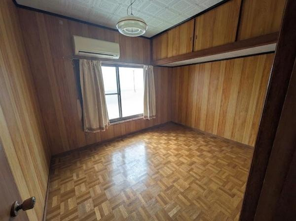 【洋室】 | 門真市北巣本町　中古戸建 | こちらの画像は、AIを用いて家具等を消しております。