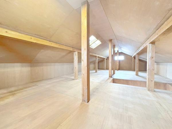 横浜市都筑区牛久保東２丁目の中古一戸建の収納
