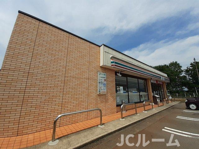 グラン・ジュールの周辺|セブンイレブン上越子安店まで400m
