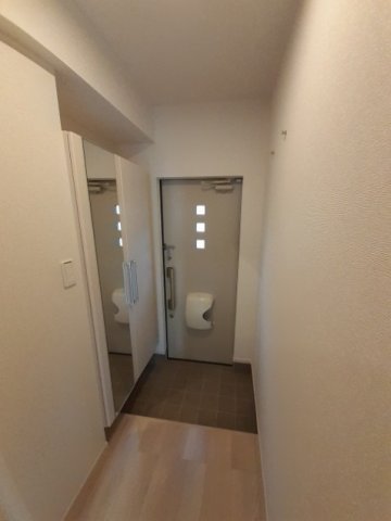 フェリシオフリーデの玄関