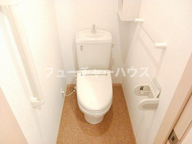 アクア　ガーデン　Ⅱのトイレ|清潔感のあるトイレです