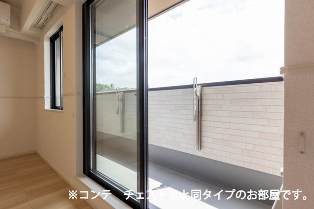 ヒカルサ東加古川のバルコニー