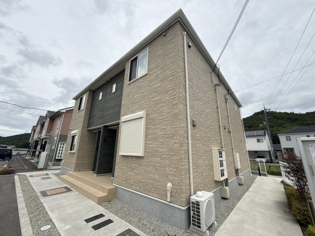 サンハウスⅡの玄関
