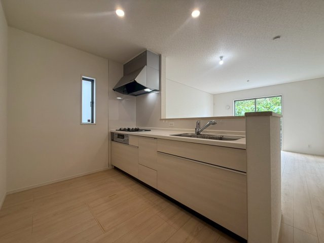 ♥♥糸満市座波第3-①号棟（全4棟）のキッチン