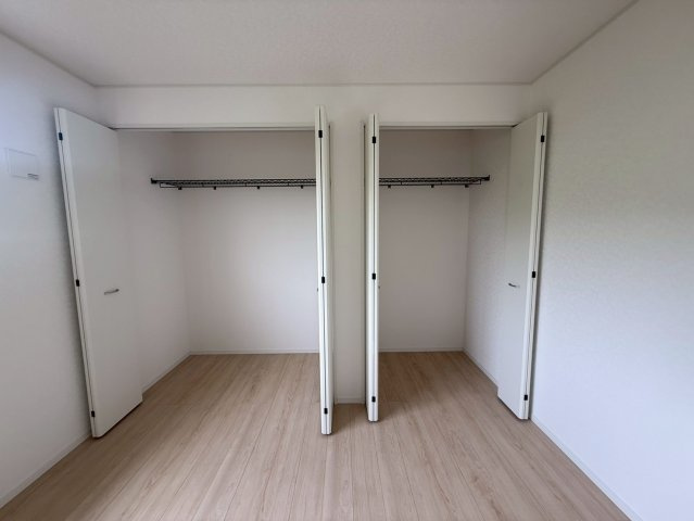 ♥♥糸満市座波第3-①号棟（全4棟）の収納