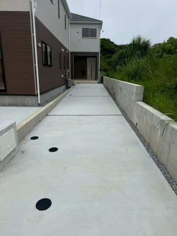 ♥♥糸満市座波第3-①号棟（全4棟）の駐車場