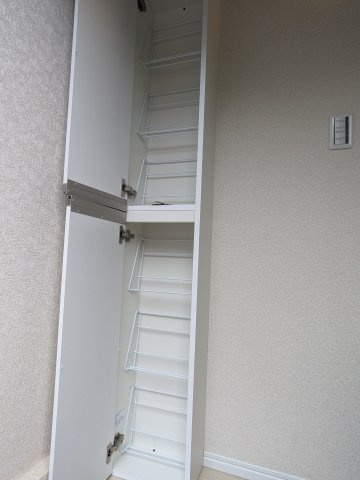アークヒルズ横浜の収納|こまごまとしたものを収納できそうですね