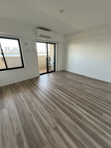HARUMI FLAG SEA VILLAGE C棟の寝室|使い勝手のいい寝室です