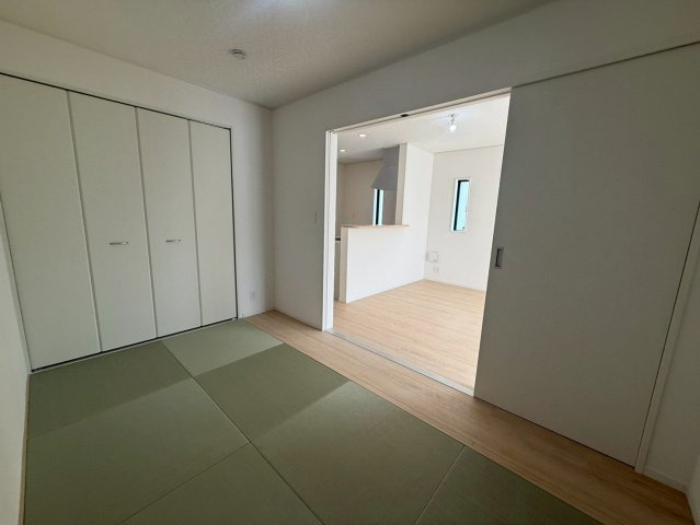 ♥♥糸満市座波第3-②号棟（全4棟）