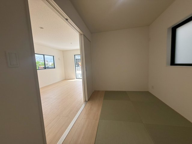 ♥♥糸満市座波第3-②号棟（全4棟）