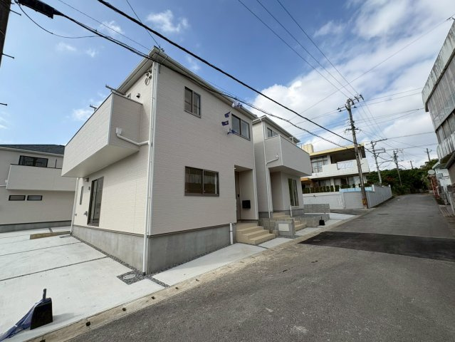 ♥♥糸満市座波第3-③号棟（全4棟）の前面道路含む現地写真|※近隣同仕様物件参考写真※