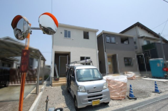 高知市針木東町　第1　１号棟　新築戸建　(全2区画)の外観|土地面積　94.97㎡　（約28.72坪）建物面積　82.21㎡（約24.86坪）