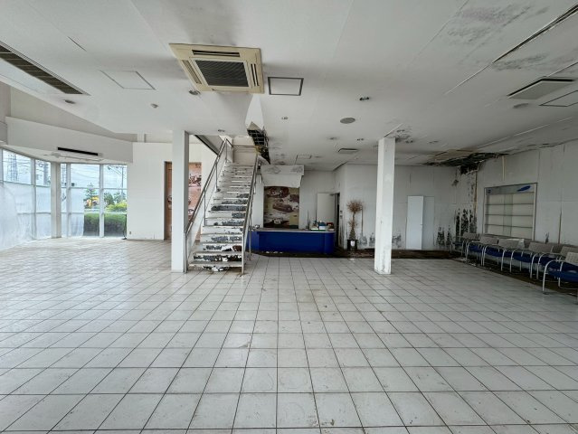 高崎市新保町　一棟ビルの内装