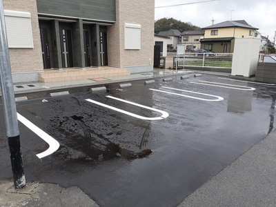 【駐車場】 | サンハウスⅡ | 駐車スペースもあります
