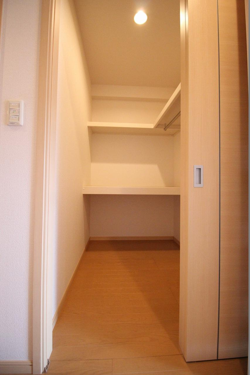 TKエレガンテの収納|※お部屋により仕様が異なる可能性があります。