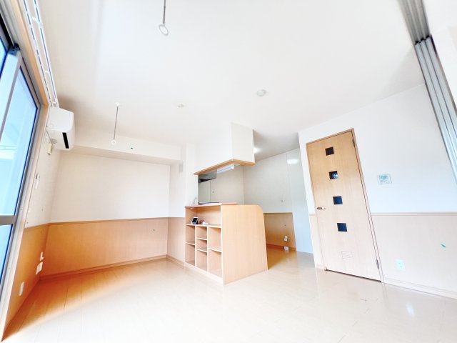 リビングタウンみつわ台の居間・リビング|※別部屋参考写真