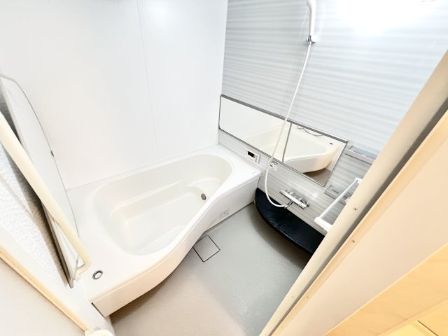 リビングタウンみつわ台の浴室|※別部屋参考写真