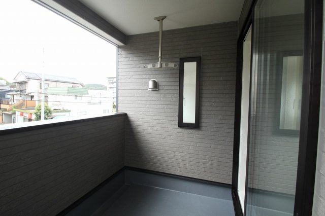 高知市針木東町　第1　2号棟　新築戸建　(全2区画)のバルコニー|2F　南の部屋　8.0帖