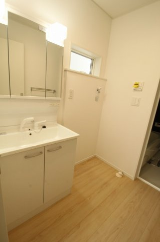 高知市針木東町　第1　2号棟　新築戸建　(全2区画)の脱衣所