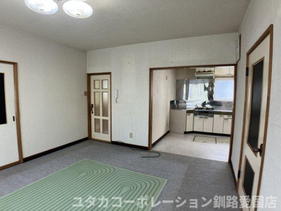【居間・リビング】 | 【商談中】釧路町別保南1丁目57売家