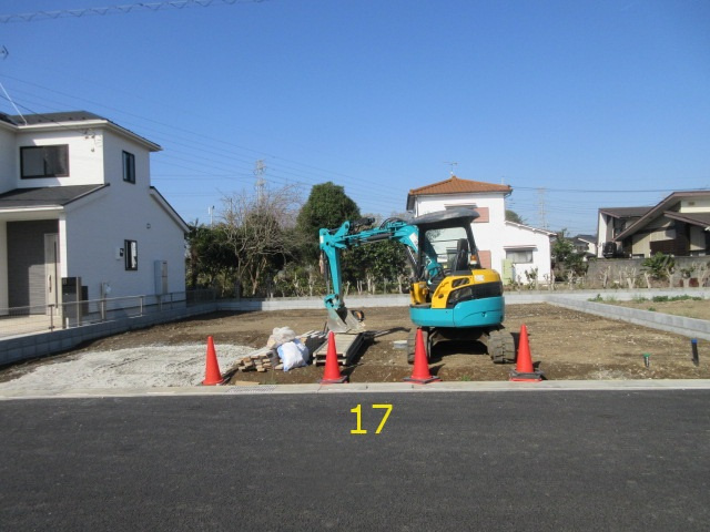 【仲介手数料無料】新築戸建　東松山市石橋1630-6（全31棟）の前面道路含む現地写真