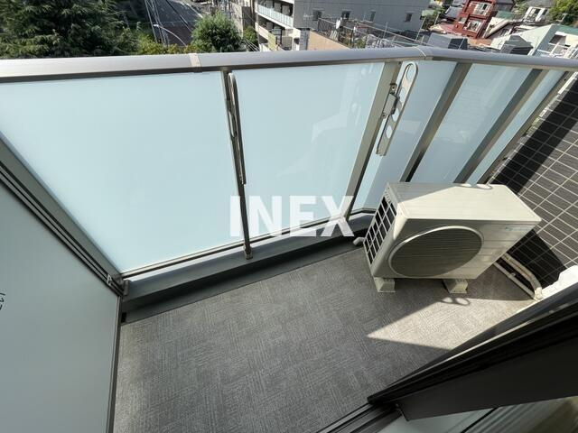 横浜市中区英町の賃貸マンションのバルコニー