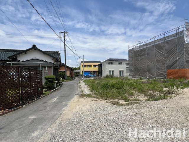 高浜市本郷町3丁目　1号棟　新築戸建の前面道路含む現地写真