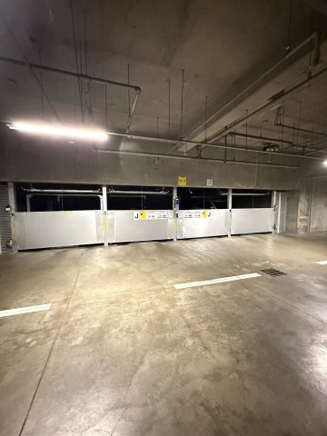 ライオンズマンション札幌スカイタワーの駐車場