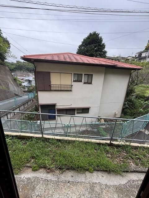 横須賀市追浜南町２丁目のアパートの展望