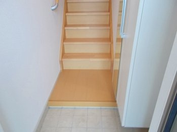 【玄関】 | グラスランド | 毎日通る玄関はこちらです